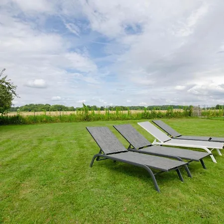 La Petite Maison Dans