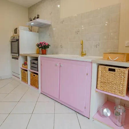 La Petite Maison Dans Dom wakacyjny *