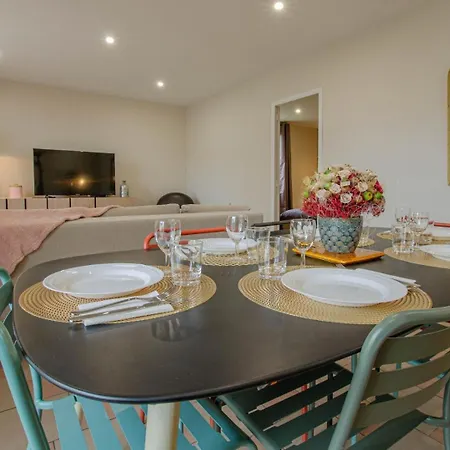 La Petite Maison Dans Ferienhaus