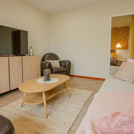 La Petite Maison Dans Nyaraló Lusigny-sur-Barse